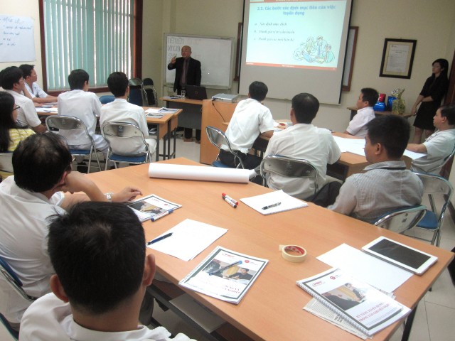 Kỹ năng tuyển dụng và phỏng vấn chuyên nghiệp - SYM (24-01-2013)